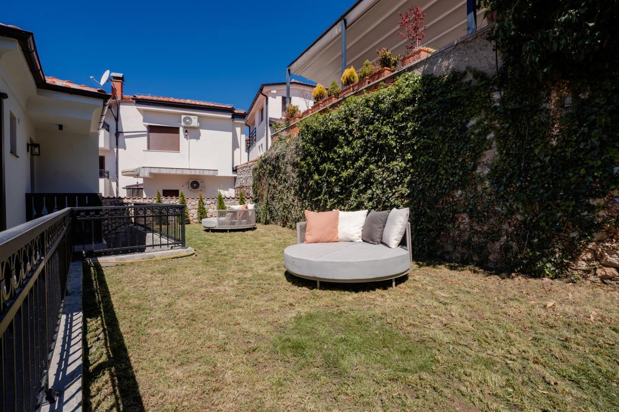 Villa & Spa Chunarot Ohrid Exterior photo
