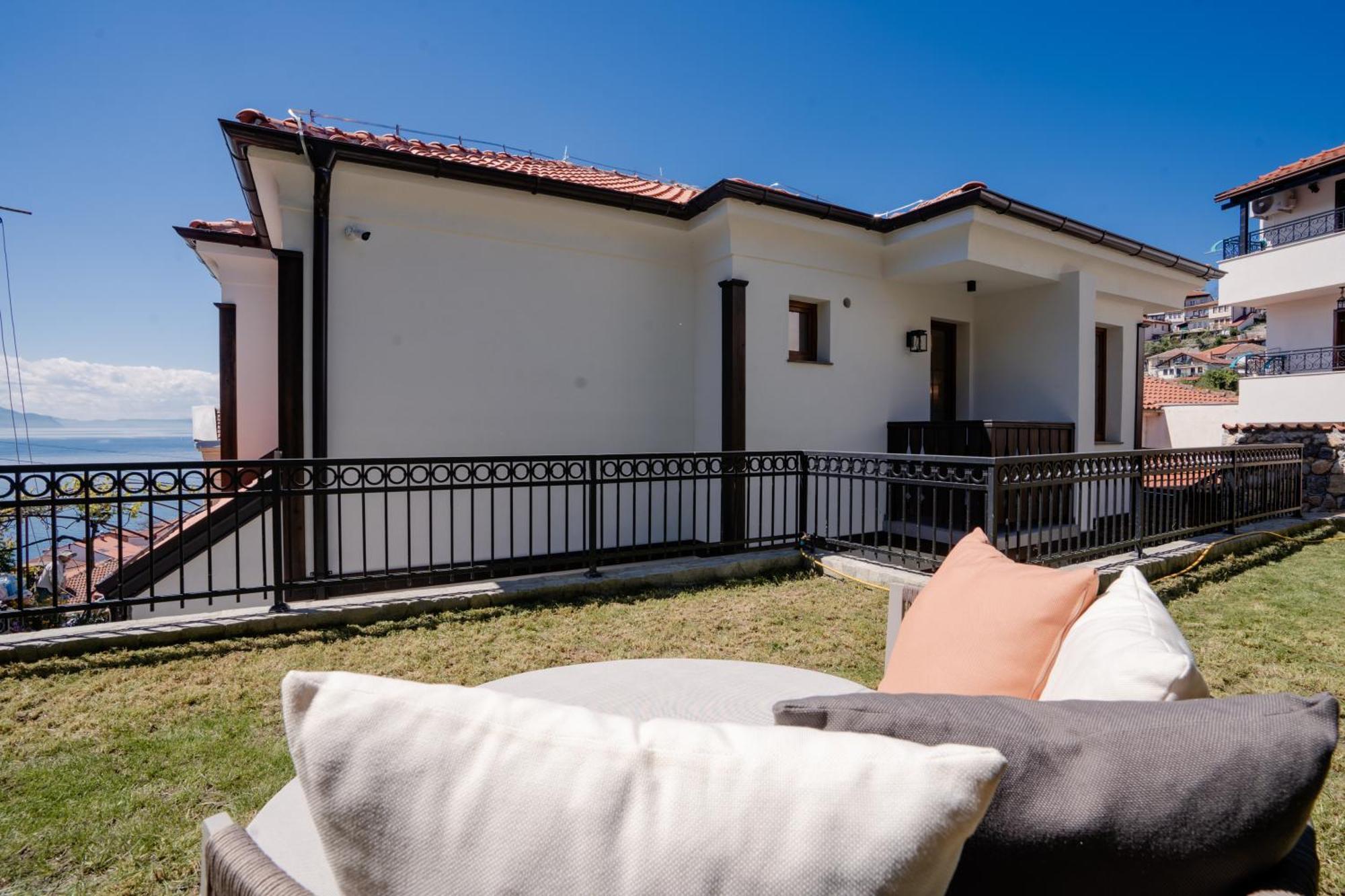 Villa & Spa Chunarot Ohrid Exterior photo